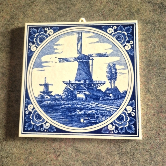 Vintage 4” DELFT Tile Holland Hand Painted Blue Windmill Scene 4.25” Tile/trivet - Picture 1 of 4